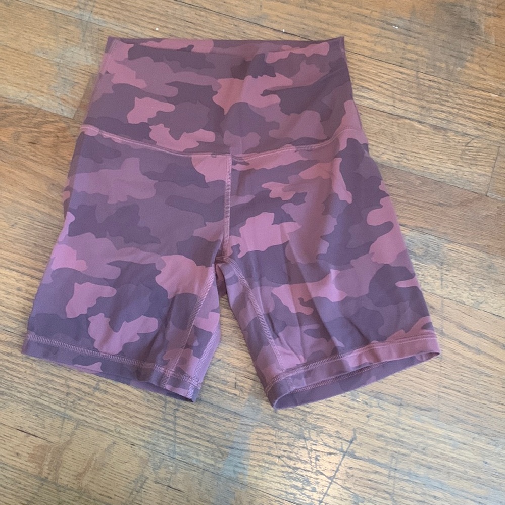 Lululemon align shorts size 4 … 6”